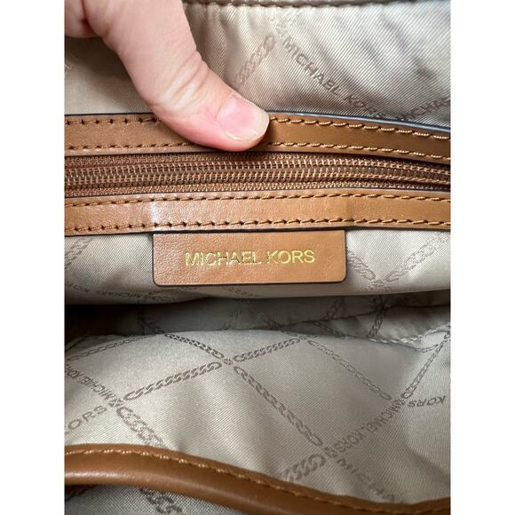 Michael Kors Half Moon White Monogrammed Leather Tassel Side Body Purse - Picture 4 of 11